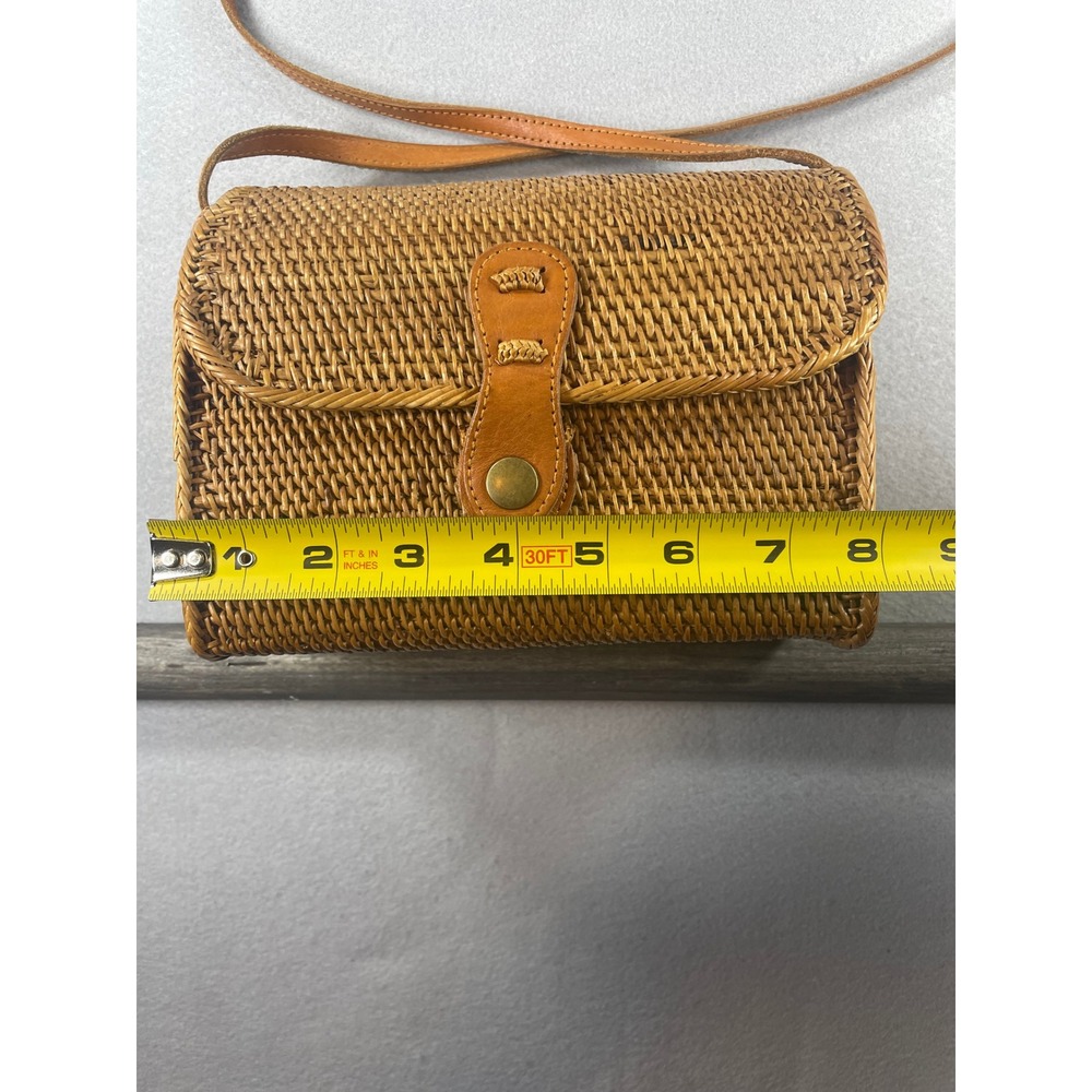 Nomad NextDoor Nusa Rattan Bag Handmade Bali Artisanal - Picture 9 of 12